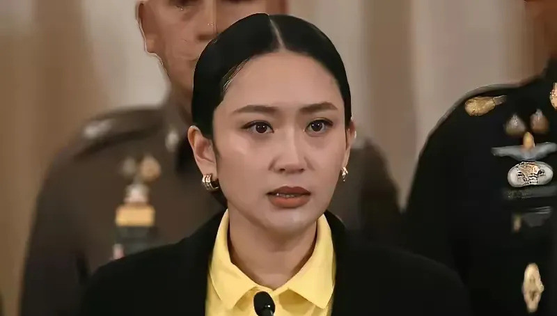 美女总理变部长，落差太大了吧哇塞！曾经风光无限的美女总理