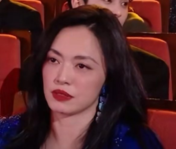 微博视界大会内场哎呦卧槽，卧就槽了，介娘们儿不是那个什么大嘴吗？​​​