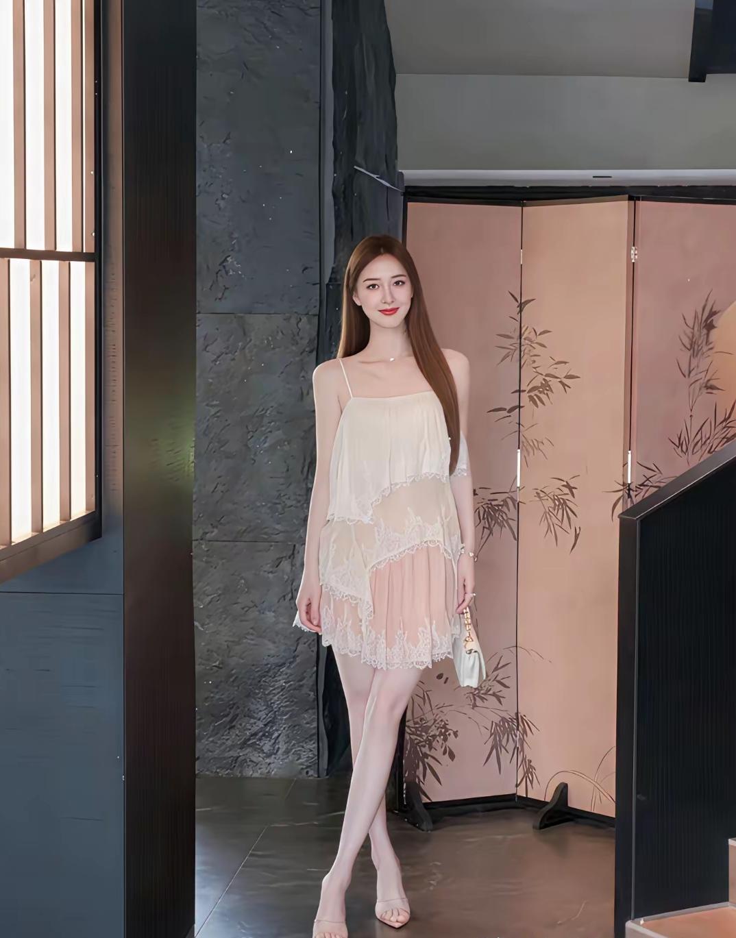 青春靓丽，国色天香。