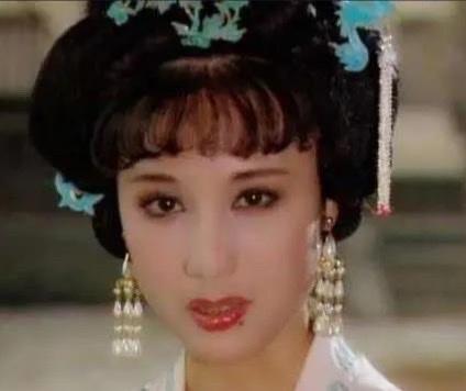 737年，唐玄宗李隆基一天杀3个皇子，其中就有太子李瑛。李瑛临死前，惨淡一笑：“