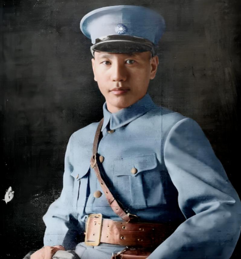 蒋介石快速上位的原因，绝不仅仅是黄埔军校校长的缘故，至少有五方面原因1924