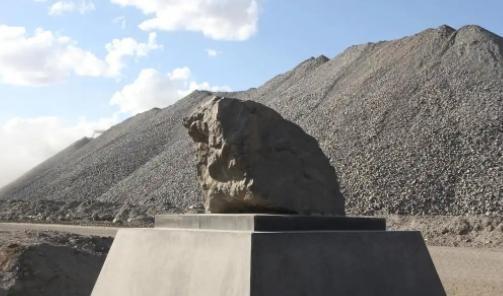 什么叫天佑中华？中国缺油、缺气、缺铜、缺铁，偏偏就是不缺能拿捏世界各国的稀土