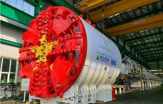 越南为获取中国高铁技术，花巨资赴中国取隧道技术，为越南自建高铁做准备！DEO
