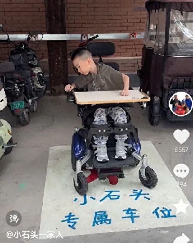 当绝症的诊断落在年仅6岁的孩子身上，多数家庭早已崩溃失控。广东一位小男孩被确诊为