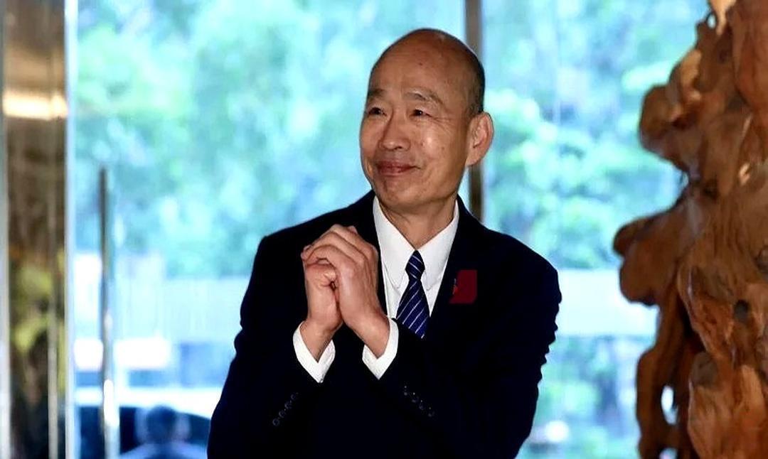 蓝营高层密集出访，韩国瑜率团访美引热议立法院秘书长周万来15日发函通知各党团