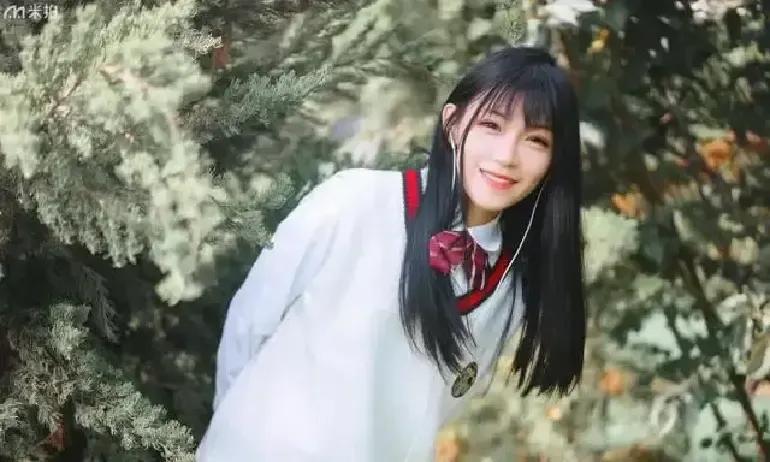 邻村小芳两次打完麻将直接跟人跑，第一次几年后又自己回来，第二次跑到二十公里外，老