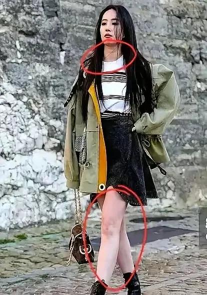 刘亦菲直出图：五五分、腿粗、脖子粗、颈纹明显、脸…有点像芙蓉姐姐，与精修图判若两