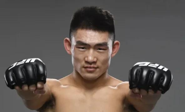 憋出大招！宋亚东UFC322要打蜜糖了！真是太难了，前五没有一个好打的！别看其他