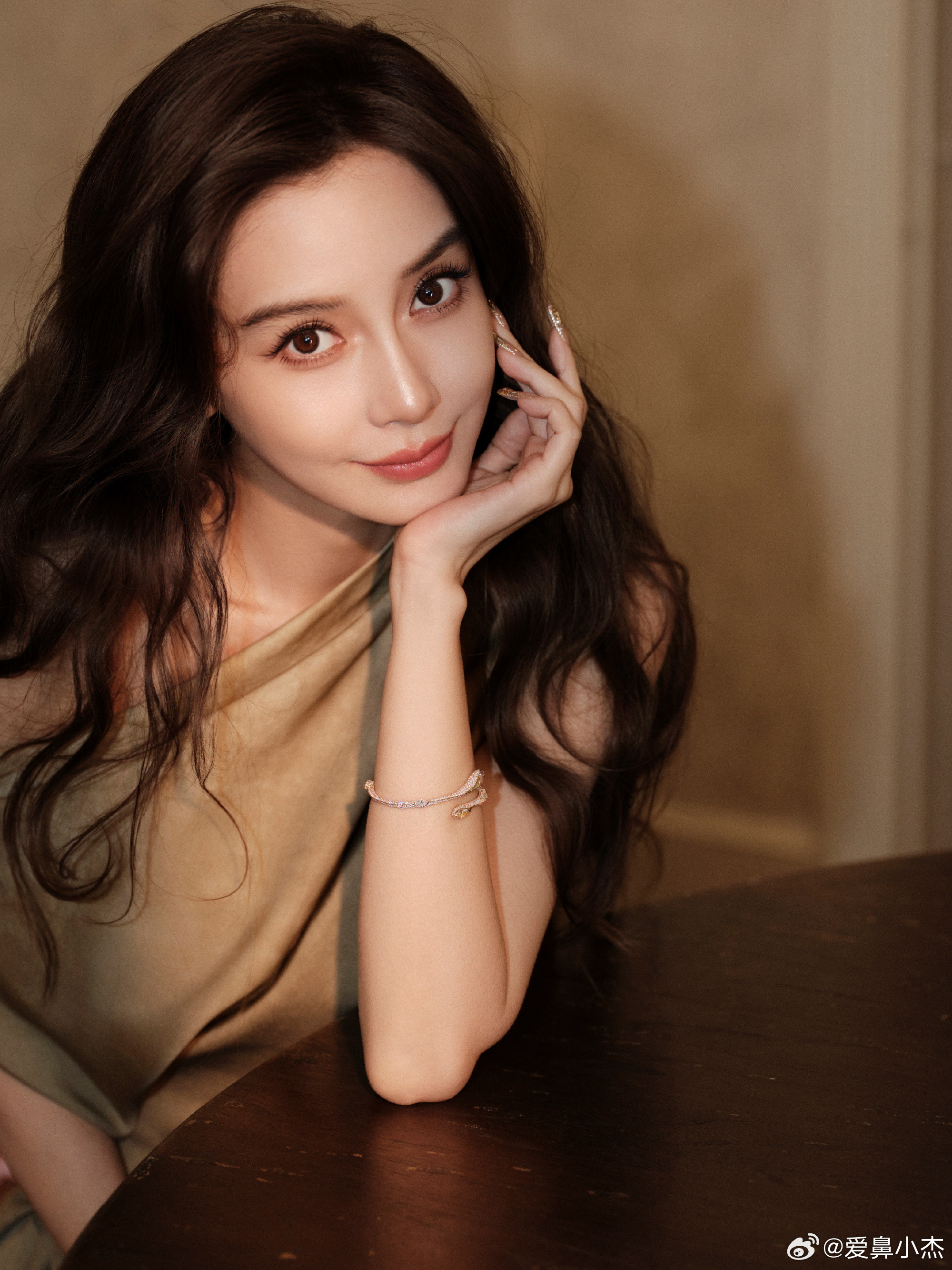 angelababy|杨颖大波浪＋怼脸拍