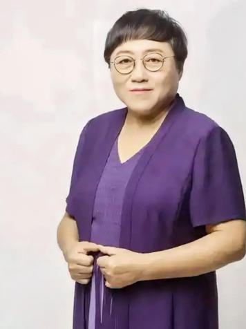 性学专家李银河说："一个正常的女人，只要身体正常心理正常，肯定是需要男人的。如果