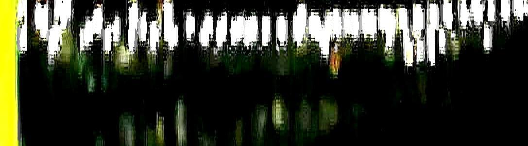 你肯定以为拍吻戏是男演员的“隐形福利”吧？真相能把人看傻。横店片场，男演员