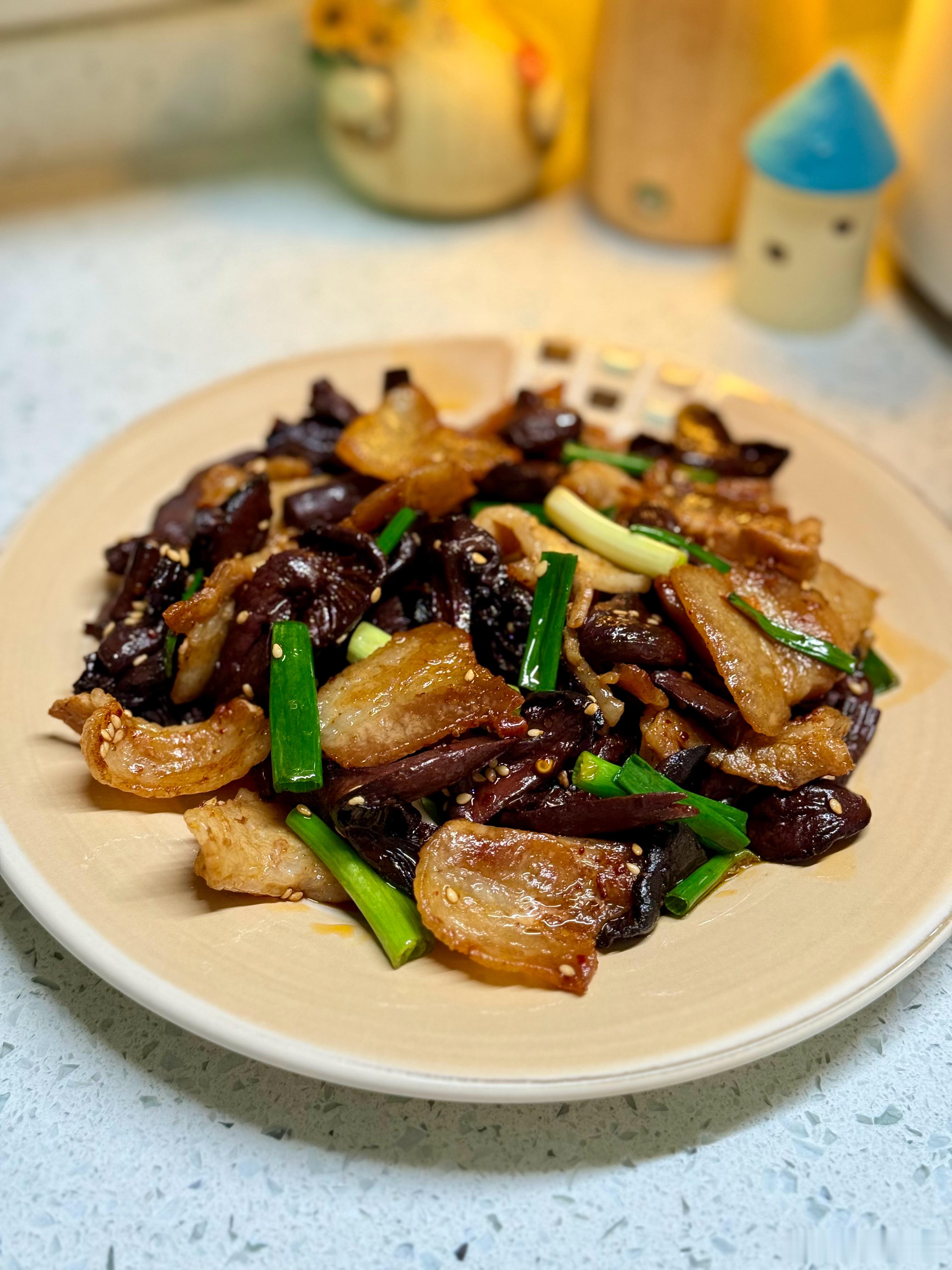 家里种的芋头炖上牛肋条绝美🤩家常豆泡红菇小炒肉​​​