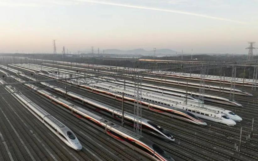 出行难将成过去！湖北十五五规划落地，高铁高速水运全升级以前出门总盼着路更顺、速