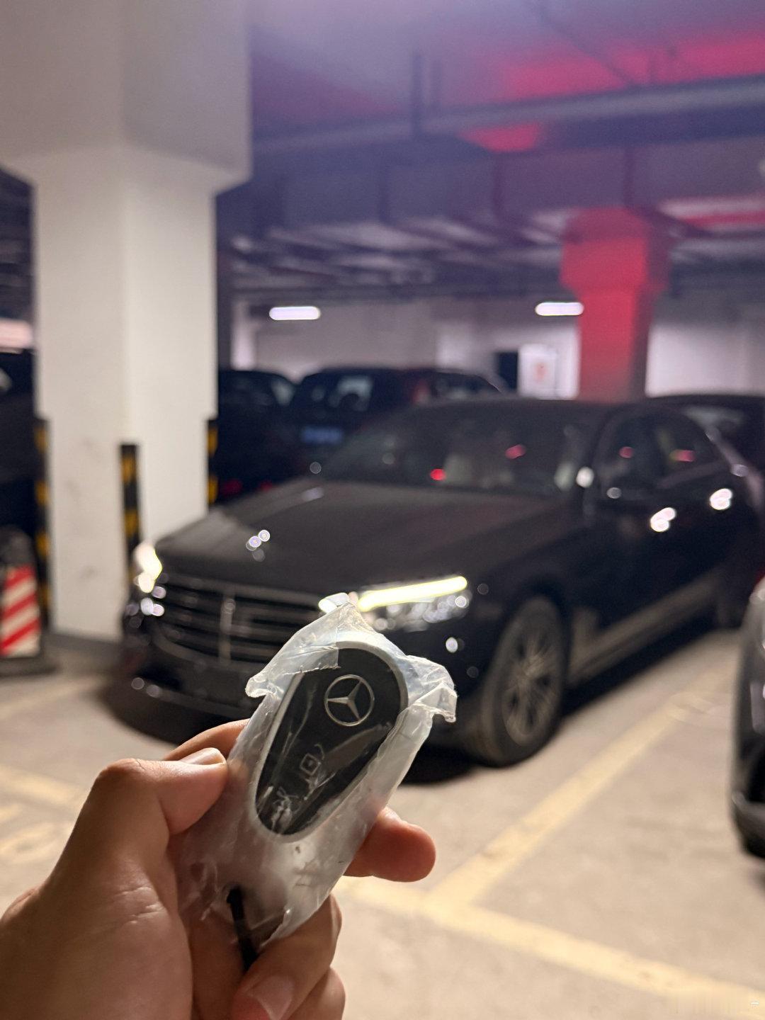 27万多就能提一台奔驰E了（裸车不是落地）太吓人了😳​