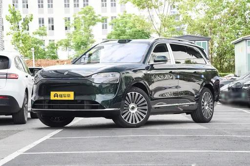 同样50万上下，买新问界M9Max，还是二手M9Ultra？ 最近后台里问这