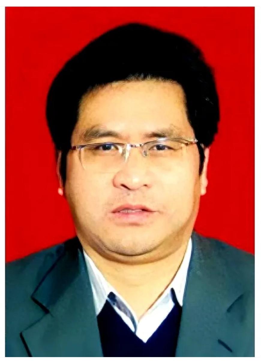 曾长期在农业、发改系统任职、参与区域经济政策研究的干部文振富，退休多年后被查处，