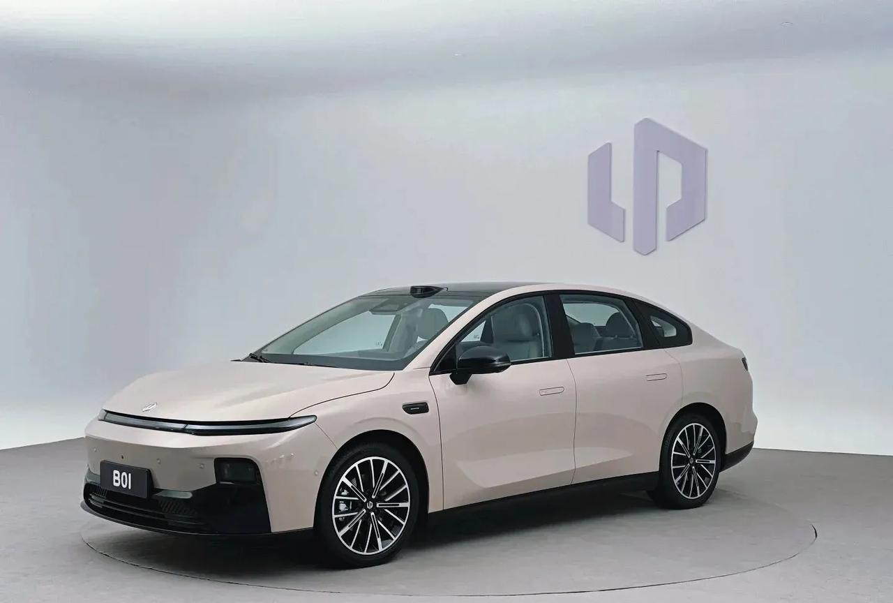 #头号新车#新势力品牌6月销量排名:1、零跑销量48006辆，上半年累计销量2
