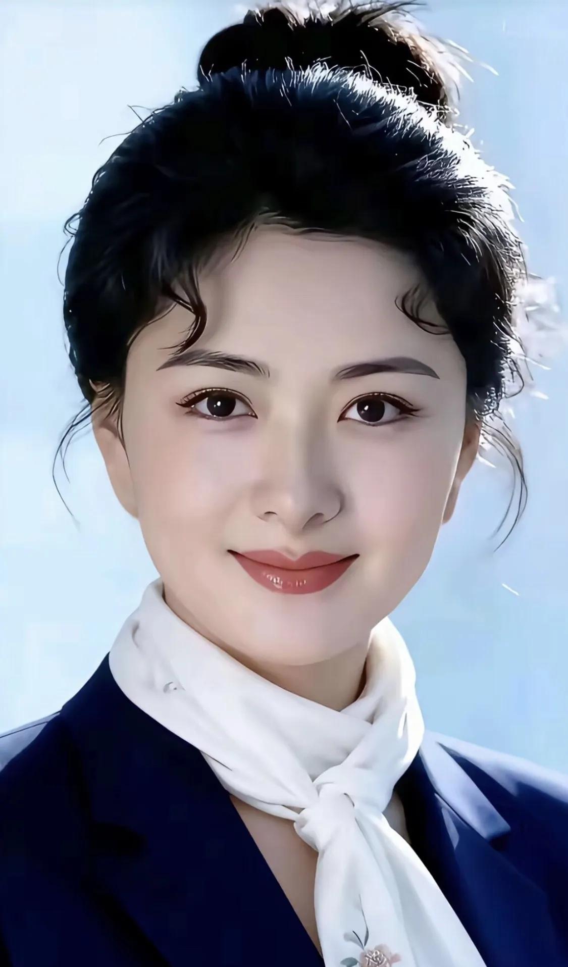 怎样判断他认知比你高？他说的话你听不懂，而你还表达不出来。他清楚你讲不清