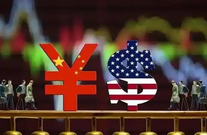 美国赌中国先爆雷，中国赌美国先崩盘！这场金融战，谁的底牌更硬？ 最近，美联储