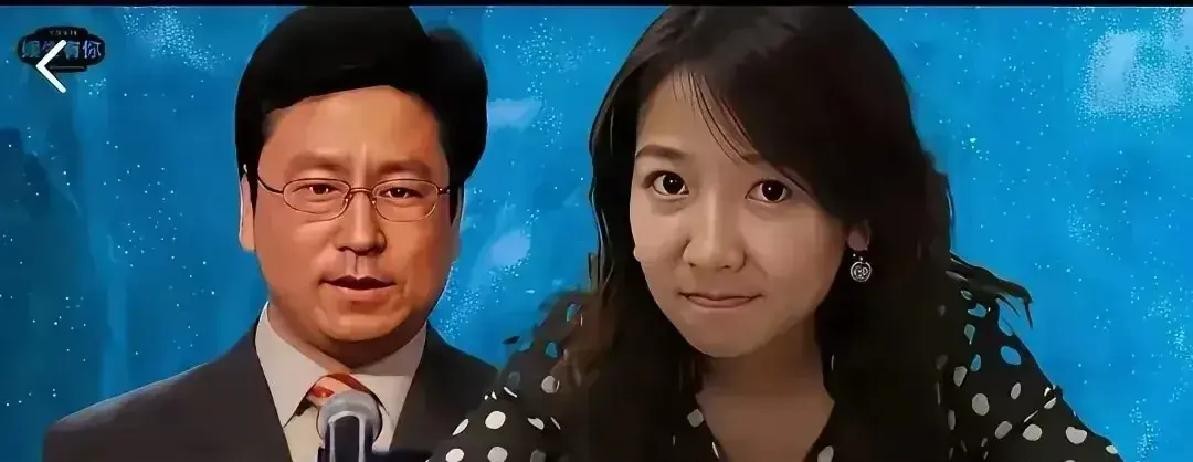 你看电视上那些霸屏央视的名嘴，董卿、周涛、海霞、李瑞英、徐春妮，再到白岩松和朱军，平时拿着话筒在台上