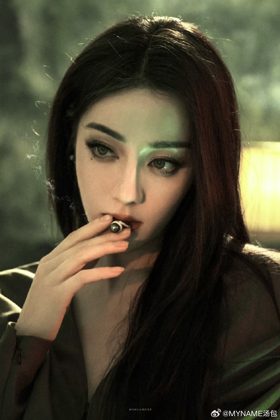 迪丽热巴这组真的是蛇蝎美人啊，美的惊为天人迪丽热巴迪丽热巴​​​