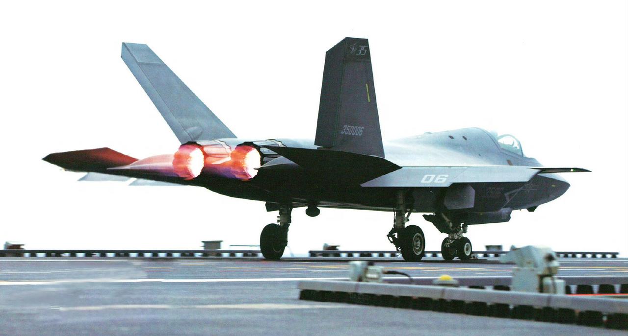 在央视的报道中，终于官方实锤蒸汽弹射和电磁弹射竞争，最终改为电磁弹射。回到10年