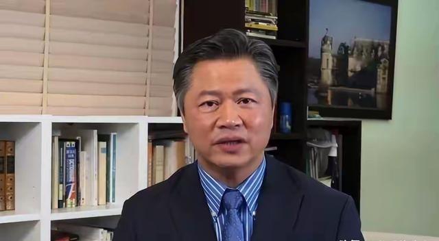 台湾地区资深专家赖岳谦曾发出重磅警告：美国很可能最早今年、最晚2027年，在台海