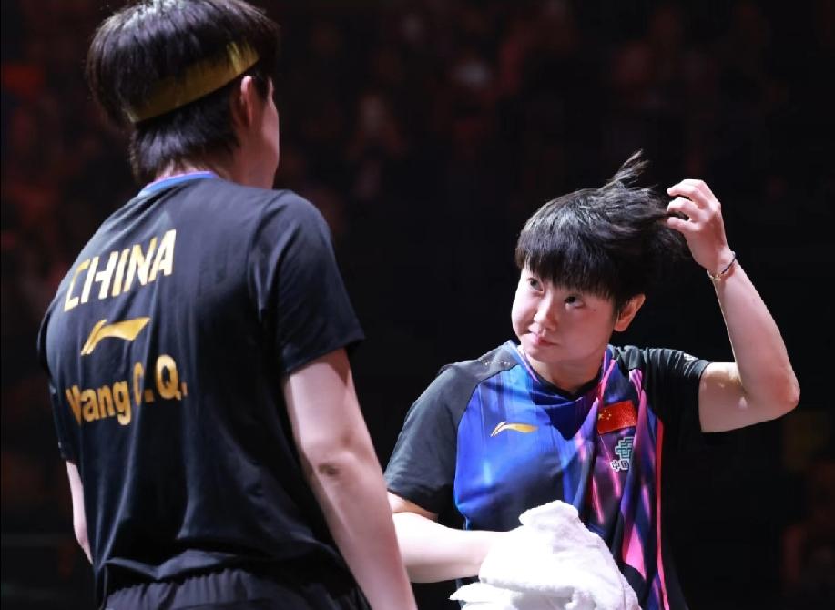 莎头组合着多哈战袍首秀，3：1战胜跨国组合，成功晋级混双八强，现场简直燃爆