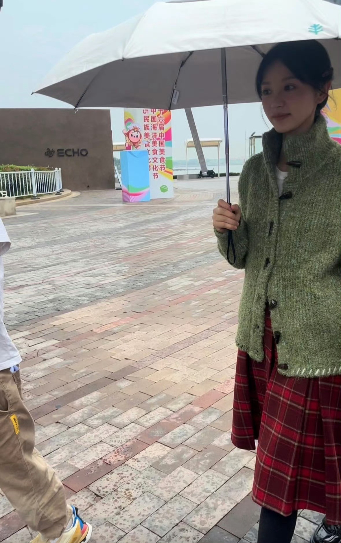 天才女友造型师这是青春偶像剧该有的妆造吗[微笑]不能因为田曦薇的脸好看就一直这