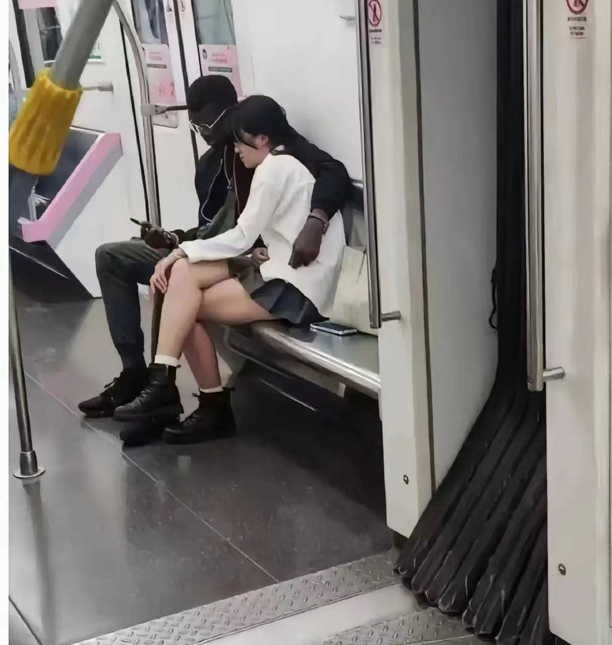能不能把他赶走？让我们来