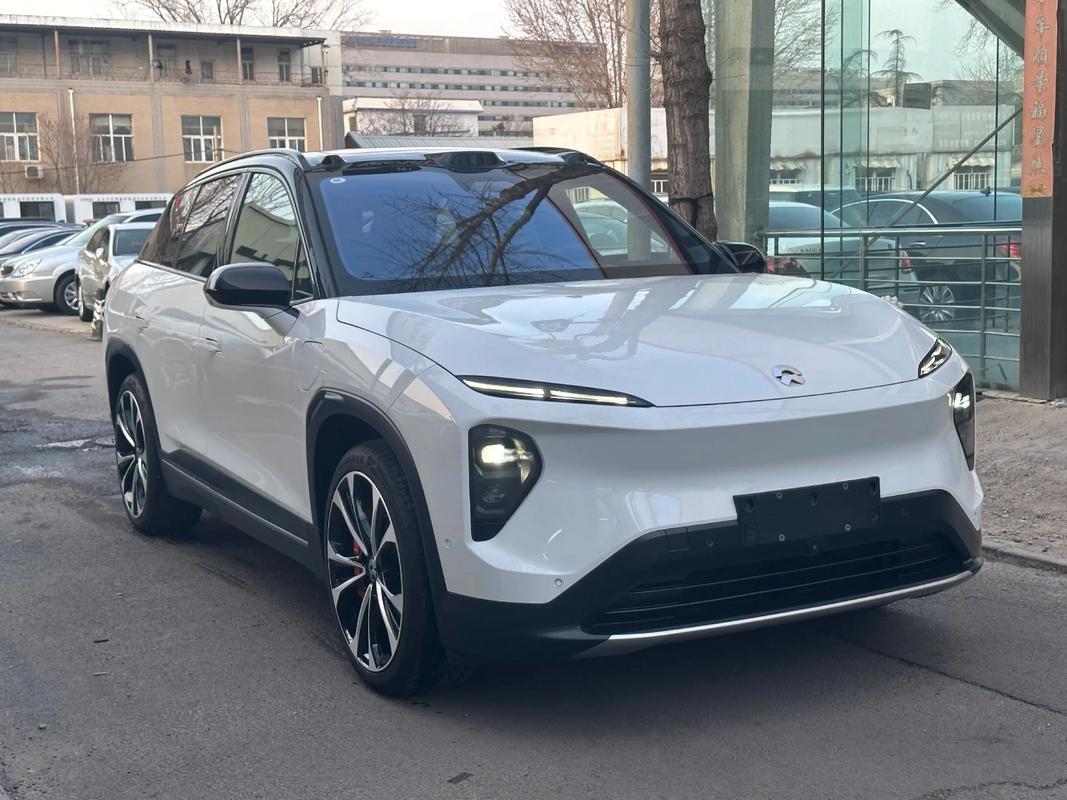 就问你服不服！这是真牛！2025年蔚来销量：一季度交付42,094辆，二