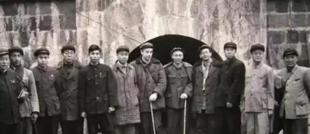 中国80年代曾被叫停的高科技项目，如今竟成西方卡脖子的关键？谁能想到最后竟会走到
