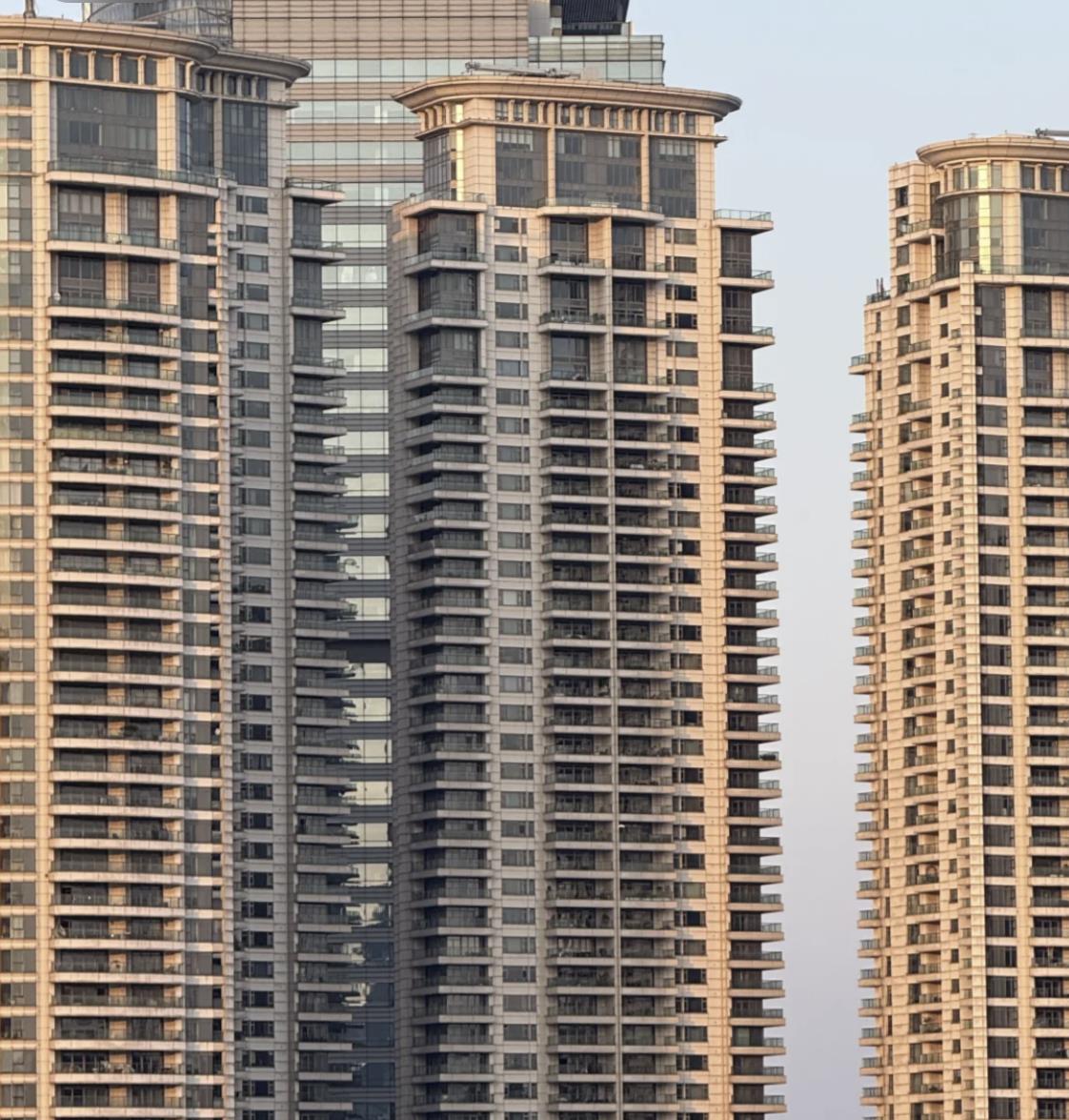 你们觉得汤臣一品的外立面，放在如今怎么样？