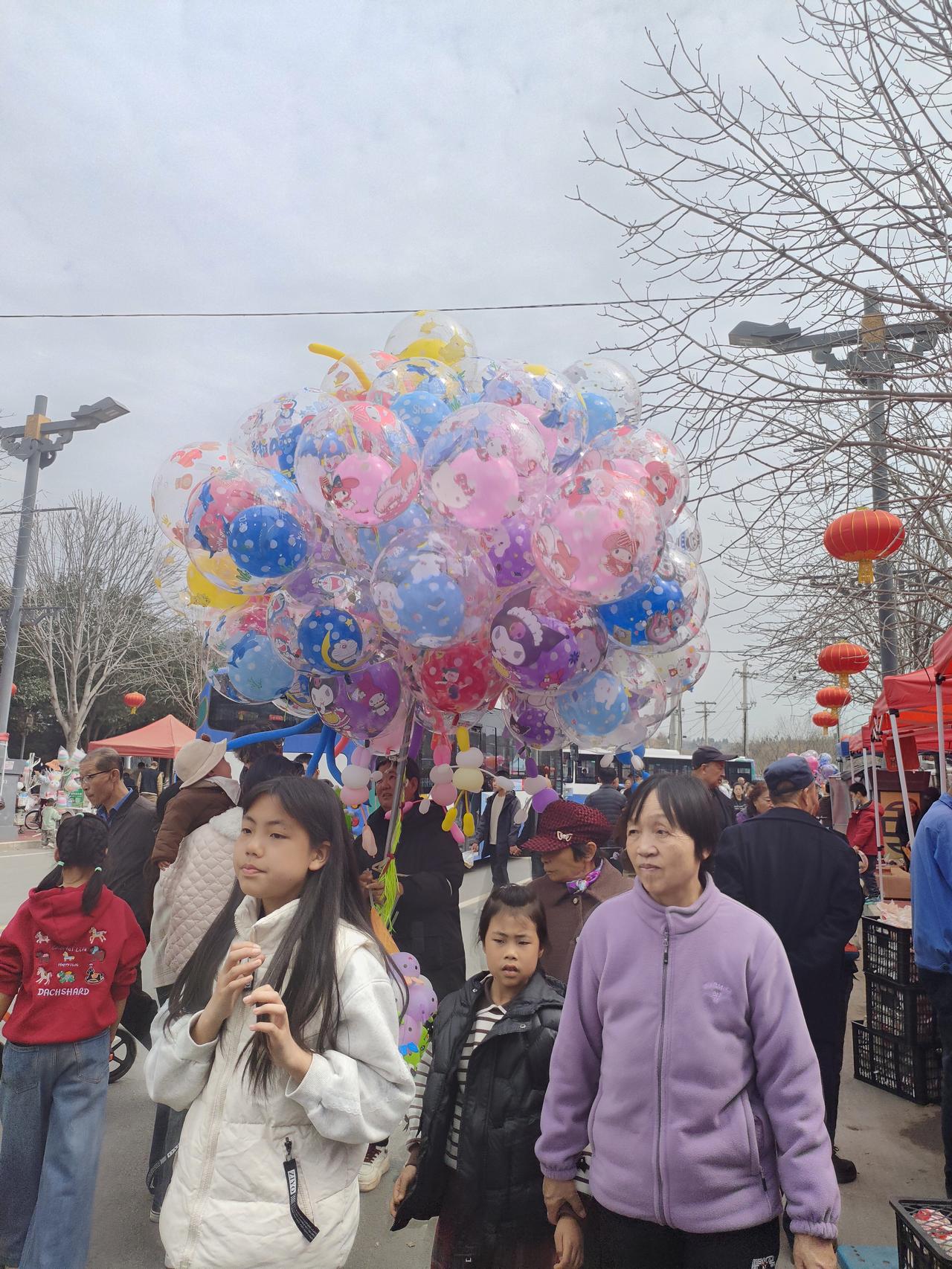 谁去谁后悔！晚年最不该住的，就是子女家人老了，总想着跟子女住一起，能享天伦