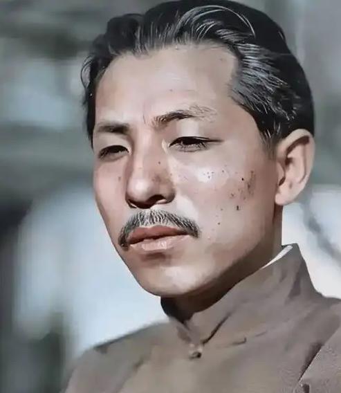 张学良在杀杨宇霆、常荫槐时，他们还跟着一个武装警卫连，这个全部由心腹组成的卫队，