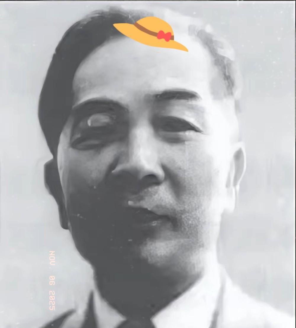 程一鸣，1931年就进了中统。一路升到高层，连叛徒对着名单都认不出他。蔡孝乾叛变