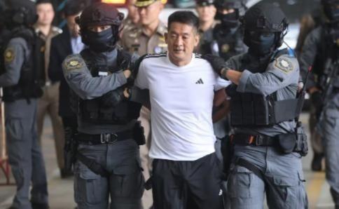 查得越狠，军队越强？别被表面现象骗了，这才是中国军队真正的底气最近军队反