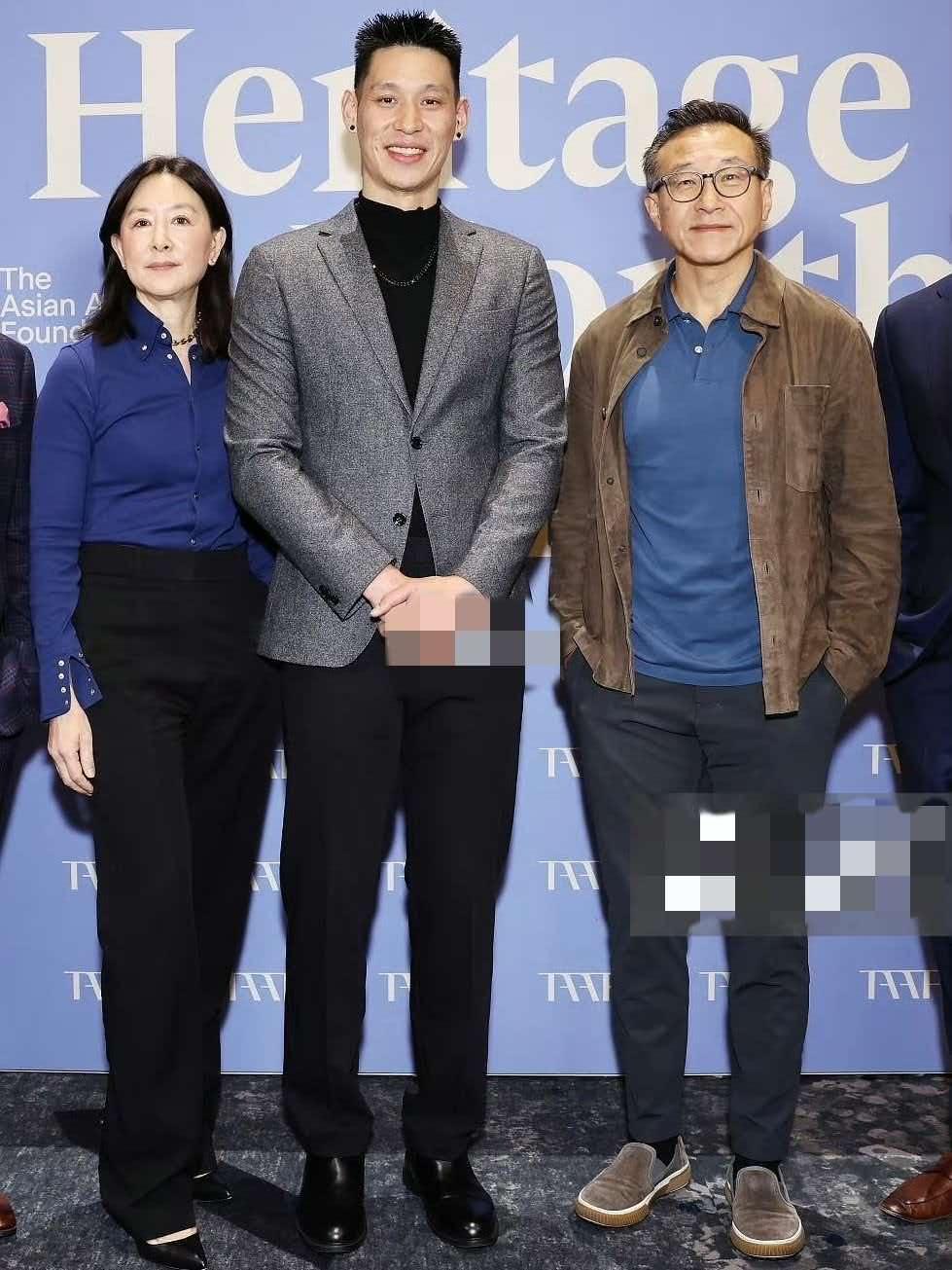 蔡崇信和吴明华离婚了，其实早有征兆。两人最近一次同框是在5月份，两人互动很