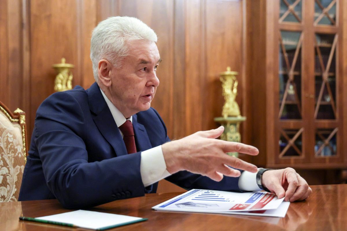 莫斯科夜空警报再起：乌克兰无人机连续三晚突袭首都，机场紧急关闭