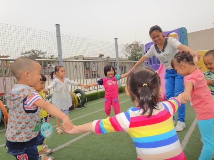 孩子在幼儿园磕碰到也是正常的, 家长们无需过于担心!