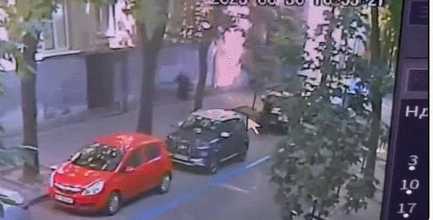 日前乌克兰西部利沃夫市发生重大暗杀事件：亲西方的乌克兰政治领袖安德烈·帕鲁比被一