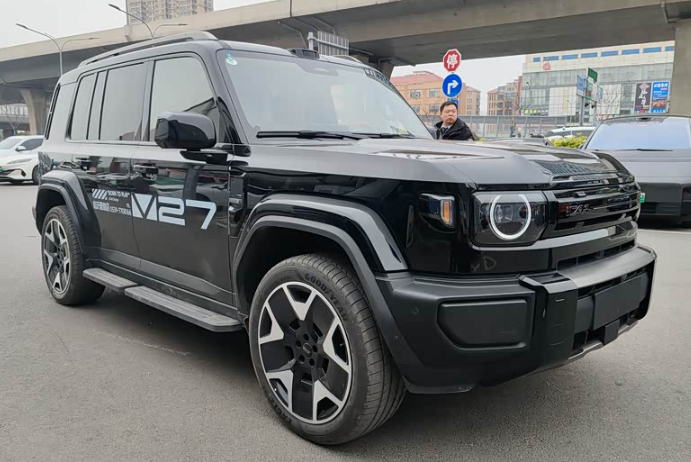 27上市价格实评：16.98万起，到底值不值？先报价格，三款车型，16.98-