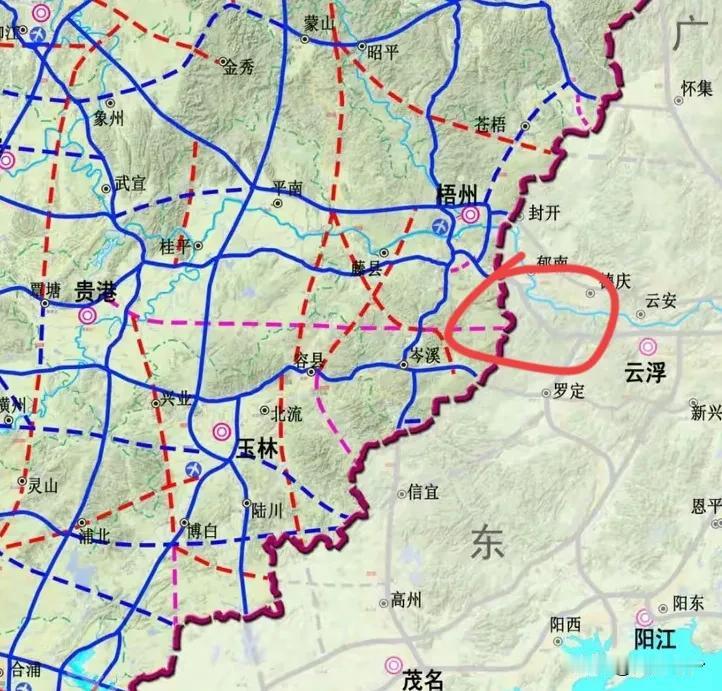 贵港至岑溪高速公路，终于在今年正式开工了，估计是梧州的年年大拥堵加快了这条路的上