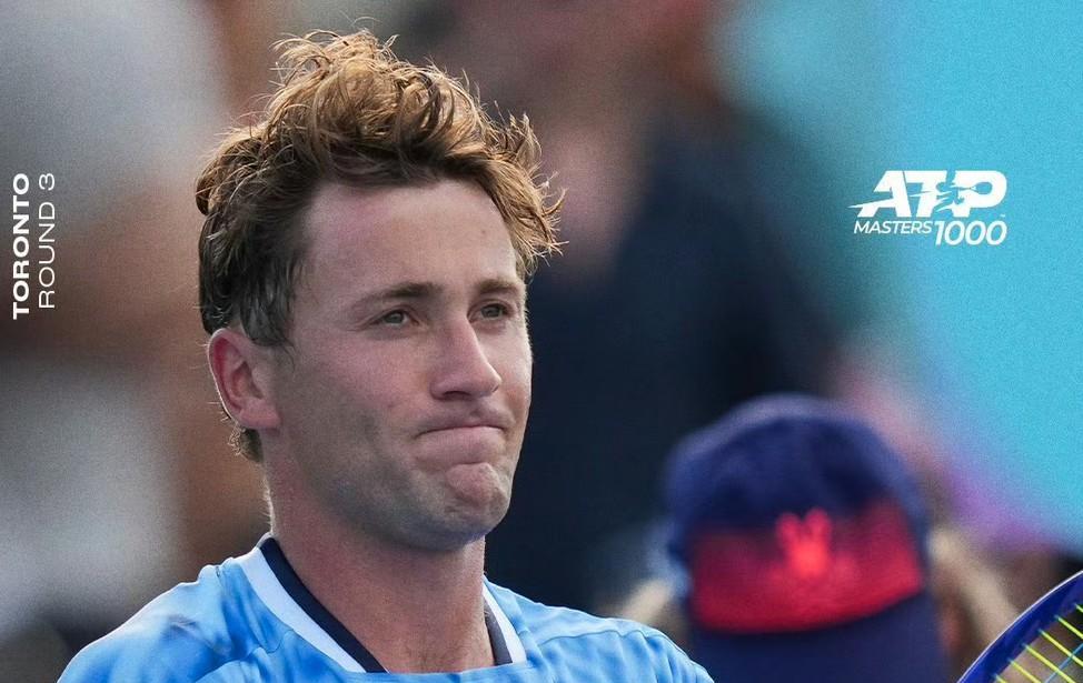 ATP1000加拿大大师赛第三轮，26号种子米克尔森在第7个赛点上成功兑现3-6