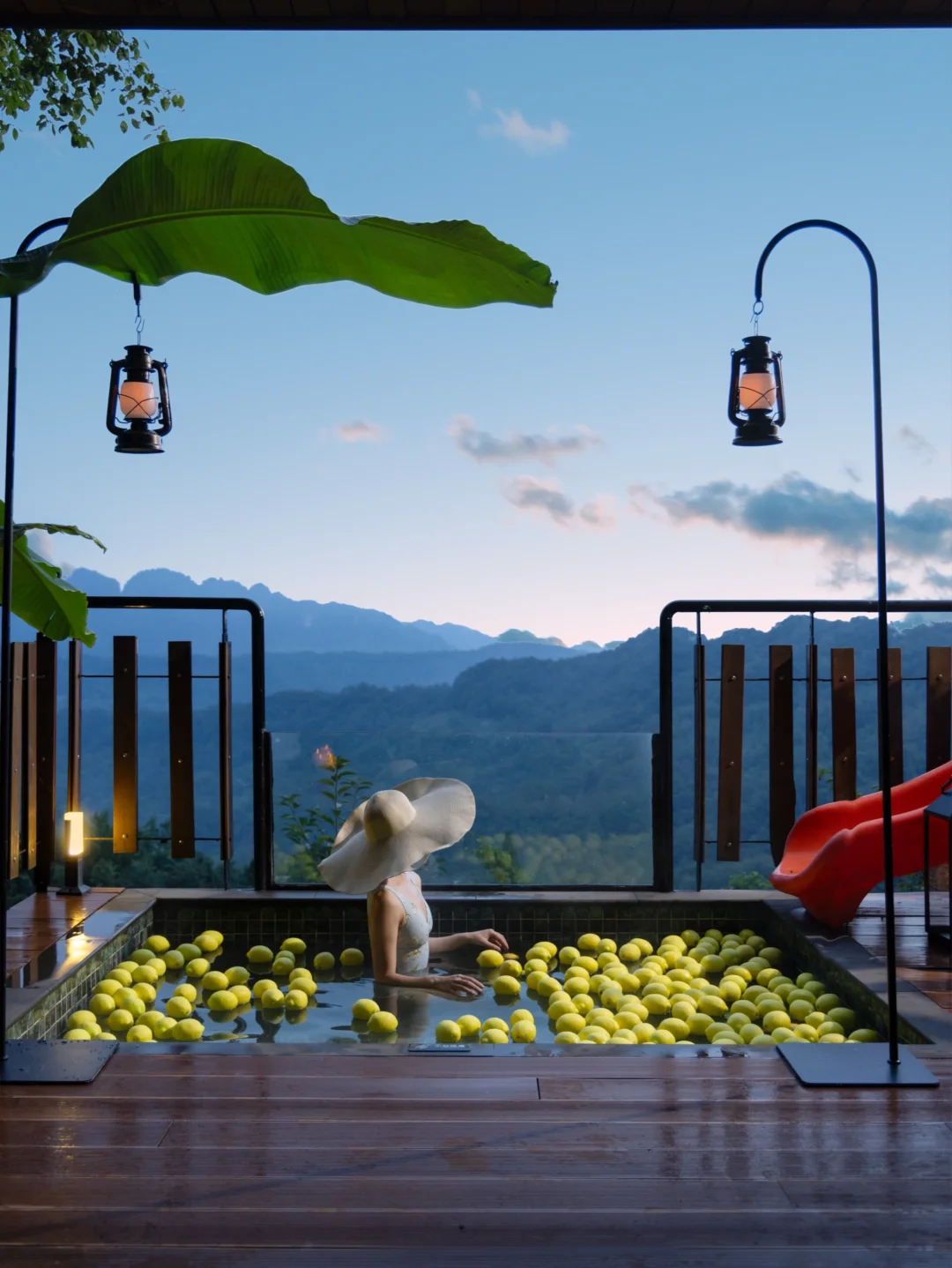 在40度山顶私汤被治愈