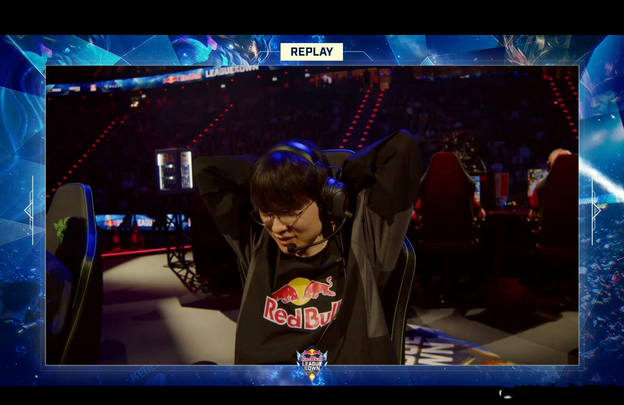 Faker你要跟我分手我可是世界冠军诶哈哈哈，不分不分！有世界冠军男友谁舍得分啊