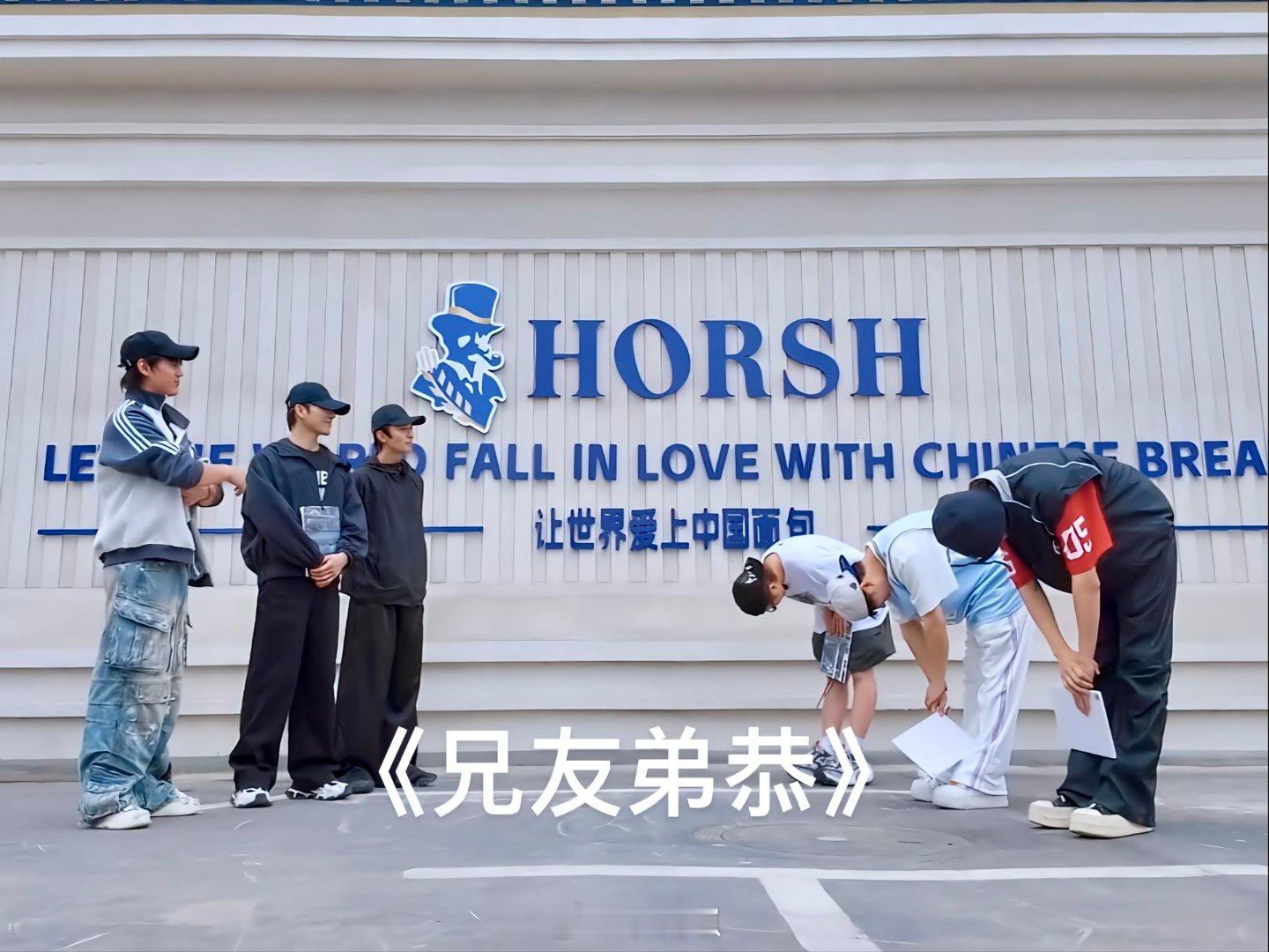 十个勤天左边：孤狼，小狼，大野牛右边：大狗，小狗，小熊左边要脑子
