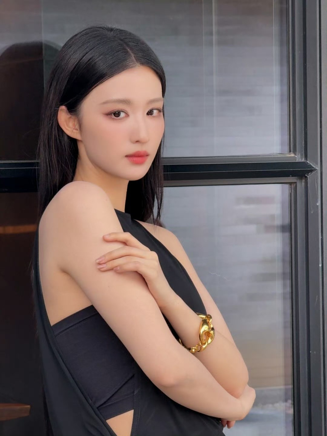 王楚然今日份酷酷嘟Chuan搭🖤🫧王楚然​​​