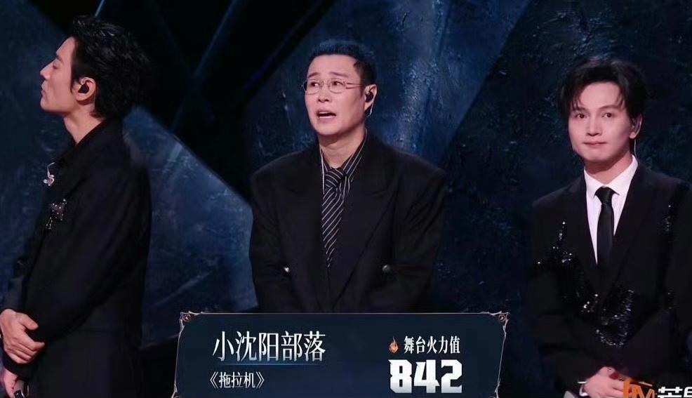 小沈阳被骂了！《披荆斩棘》二公，在节目表演开始前，小沈阳就开始拉票了。按照过往的