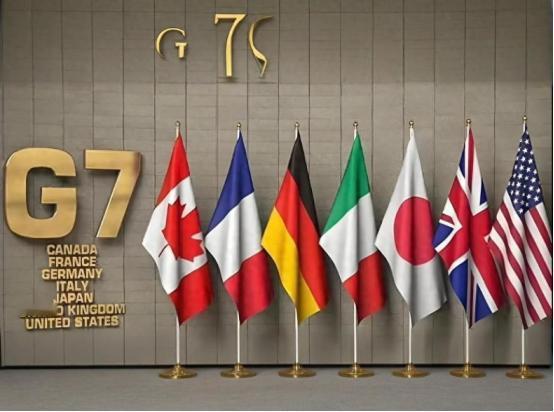 解放军上场后，外交部也跟进行动，中方通知日本：血债必须偿还 刚挨了中方两记闷